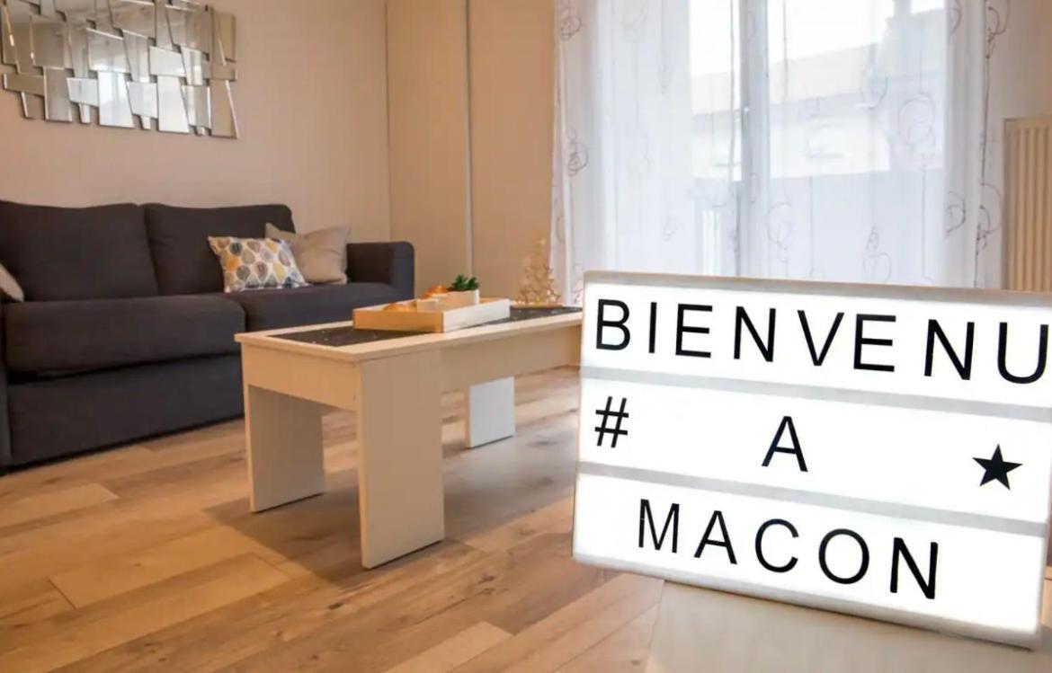 Charmant Appartement T1 Mâcon Zewnętrze zdjęcie