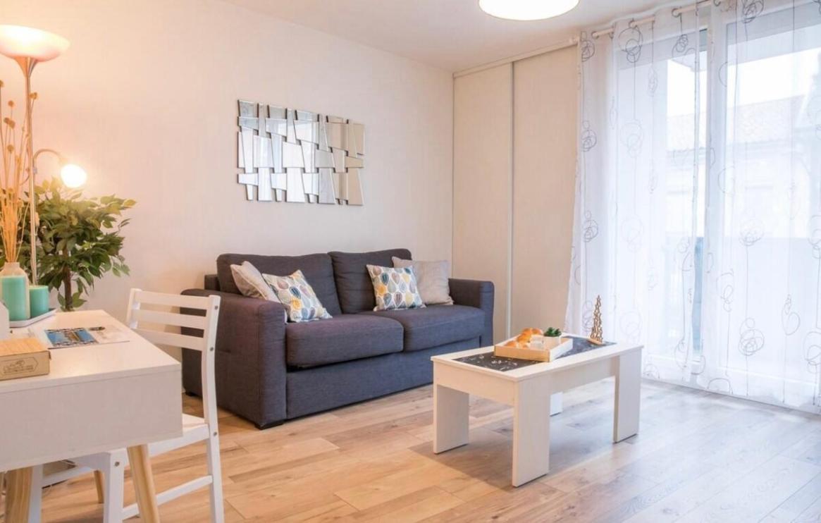 Charmant Appartement T1 Mâcon Zewnętrze zdjęcie